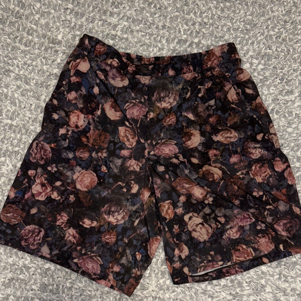 Floral Patterned lululemon athletica Men's Shorts